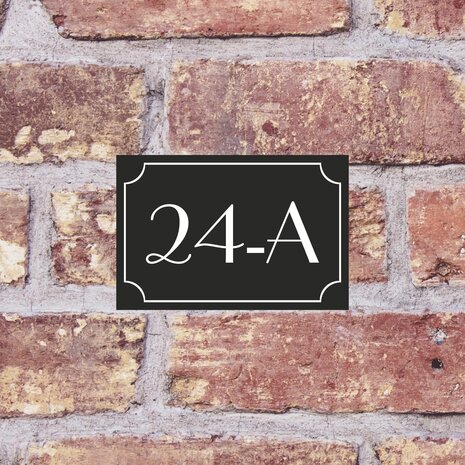 Lasergegraveerd huisnummerbord K329